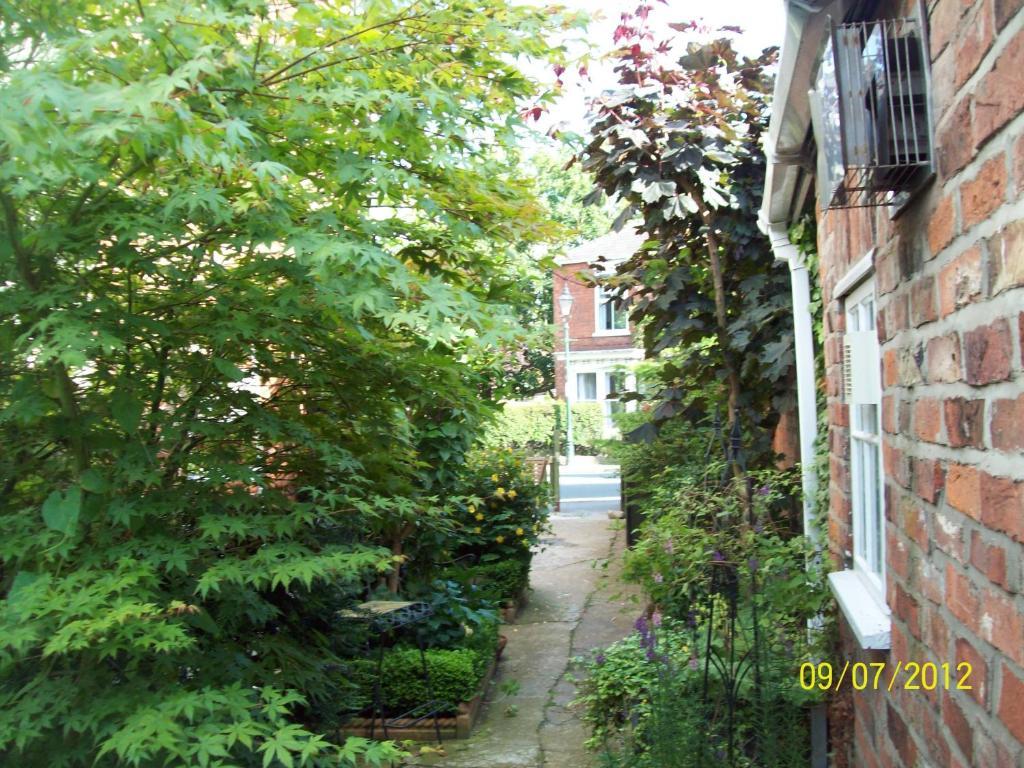 Minster Garth Guest House Beverley Exterior photo